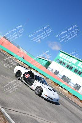 media/Feb-26-2023-Speed Ventures (Sun) [[7ac2dc7a13]]/1-SSC Spec vett race/session 1 turn 3/